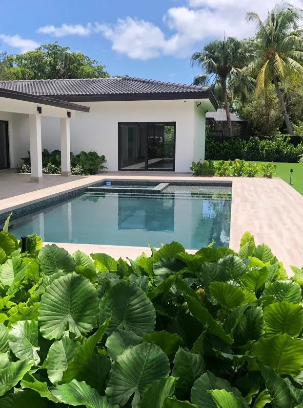 Luxury Pools and Outdoor Living